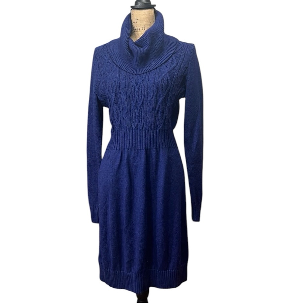 Old Navy NWT Royal blue cable knit cowl neck, body con sweater dress. Size large